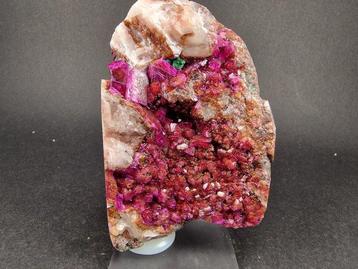 Cobaltite Cobalt-dolomite supérieur - Hauteur : 95 mm -