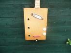 Handmade - - Cigar Box Guitar (CBG) - Pays-Bas - 2025 (Sans, Nieuw