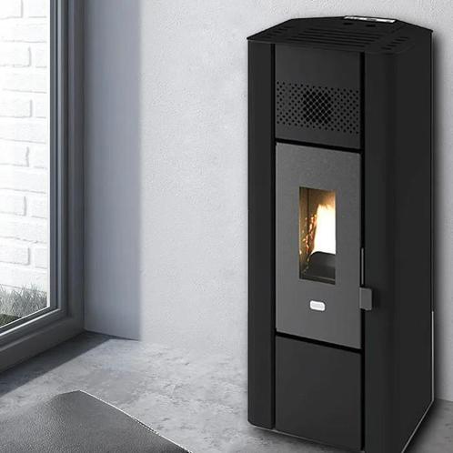 Pelletkachel Lilli 6 kW verwarmt stacaravan, chalet 125 m3, Huis en Inrichting, Kachels, Pelletkachel, Hout, Nieuw, Vrijstaand