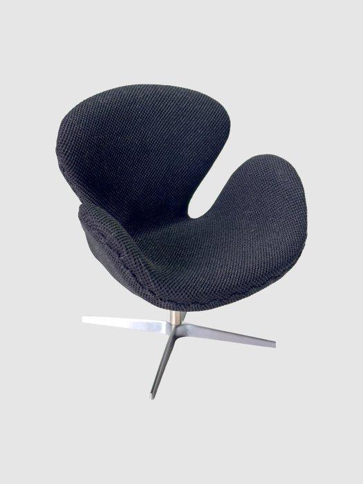 Fritz Hansen - Arne Jacobsen, 1:6 Miniatuur - Stoel - 1:6, Antiquités & Art, Antiquités | Meubles | Chaises & Canapés