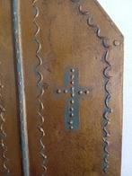 Religieuze triptiek - 50 cm hoogte - Hout - 1940-1950 -, Antiek en Kunst