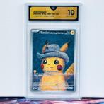 Pokémon Graded card - Pikachu with Grey Felt Hat #085 -, Hobby en Vrije tijd, Nieuw