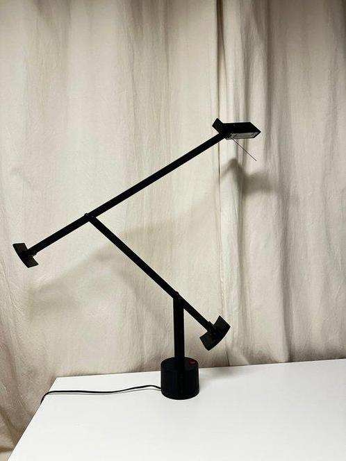Artemide - Richard Sapper - Lamp - Tizio - Metaal, Antiek en Kunst, Antiek | Verlichting