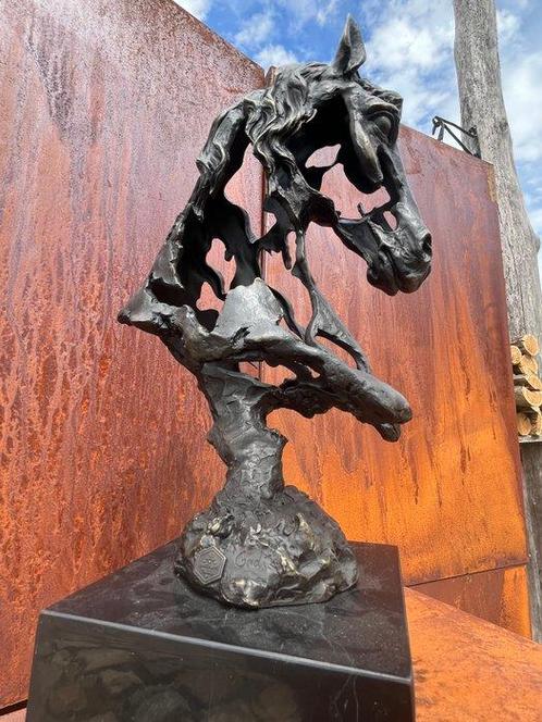Gadi - sculptuur, Abstract modern paardenhoofd - 41 cm -, Antiek en Kunst, Curiosa en Brocante