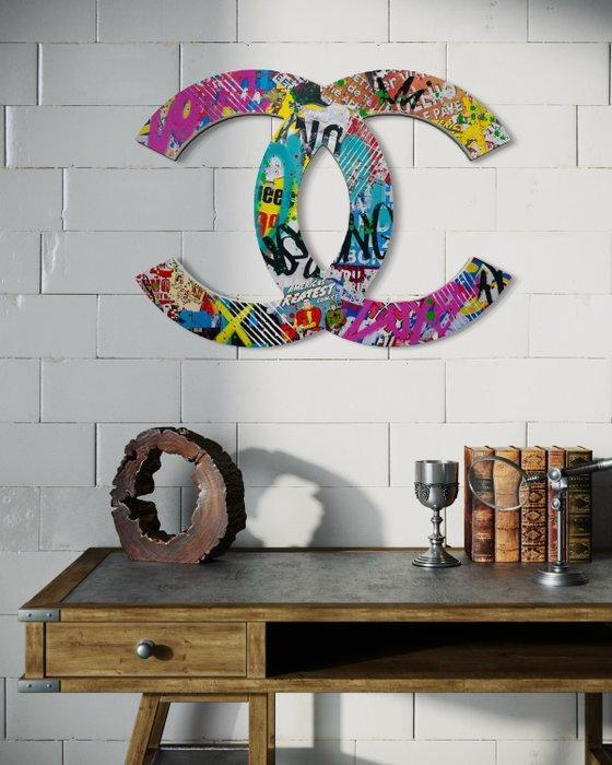 AIIROH - Cutted Chanel, Antiquités & Art, Art | Objets design