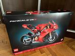 Lego Set - 42202 - Technic - Ducati Panigale V4 S, Nieuw