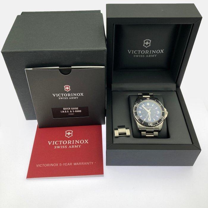 Victorinox - Maverick Date - Zonder minimumprijs - 241602, Handtassen en Accessoires, Horloges | Heren
