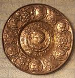 Schotel - Messing - Wandbord, gedreven koper, Dinanderie, Antiek en Kunst