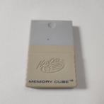 Mad Catz Memory Card Nintendo Gamecube, Consoles de jeu & Jeux vidéo, Consoles de jeu | Nintendo Consoles | Accessoires, Ophalen of Verzenden