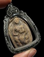 Meester van de Overwinning - Amulet uit de Heilige Aarde, Antiek en Kunst