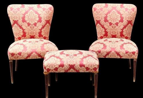 Fauteuil avec repose-pied - Bois - Deux fauteuils et un pouf, Antiek en Kunst, Curiosa en Brocante