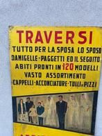 Bord van masonite met de naam van een historisch winkel in, Antiek en Kunst