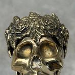 Sculpture, NO RESERVE PRICE - Sculpture Human Skull with a, Antiek en Kunst
