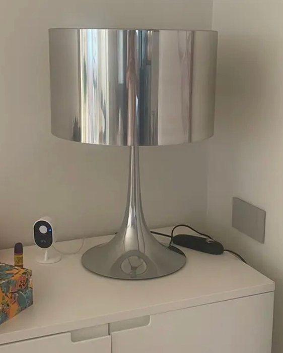 Flos - Sebastian Wrong - Tafellamp - Spun Light T1 - Chroom,, Antiquités & Art, Antiquités | Éclairage