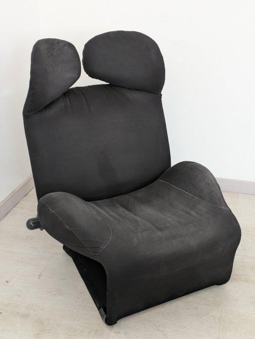 Cassina - Toshiyuki KITA - Fauteuil - Knipoog - Textiel,, Antiquités & Art, Antiquités | Meubles | Chaises & Canapés