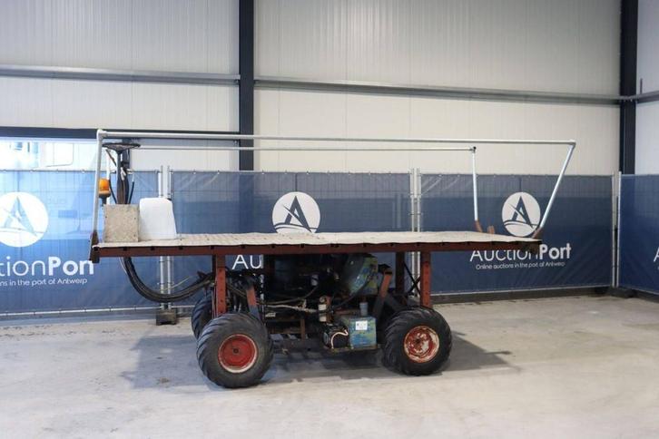 Veiling: Hoogwerker Zelfbouw 4x4, Articles professionnels, Agriculture | Tracteurs, Enlèvement