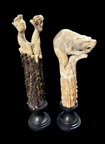 2 Taille de bois de cerf - Bali - Indonésie  (Sans Prix de