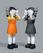 Kaws (1974) - Figuur - Kaws Young-Hee (full set) (2) - vinyl