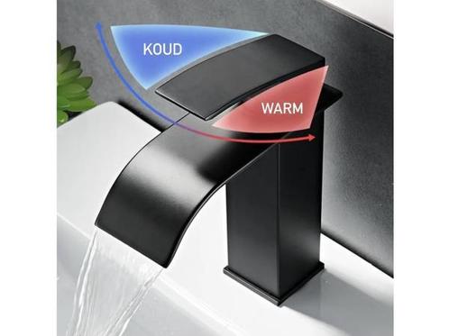 Veiling - 2 x Watervalkraan - wastafelkraan- mengkraan-  mat, Huis en Inrichting, Badkamer | Badkamermeubels