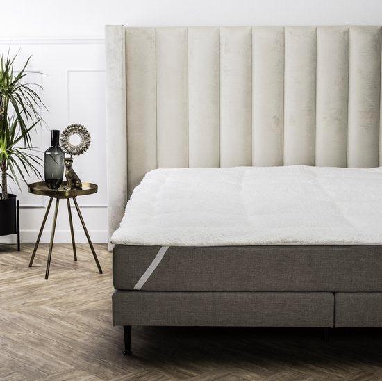 2dekans | Swiss Nights Sherpa Oplegmatras - 140x200 - Wit, Maison & Meubles, Chambre à coucher | Matelas & Sommiers, Enlèvement ou Envoi