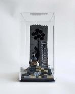Lyssandre Saint York - Banksy immersive expérience lego /, Antiquités & Art
