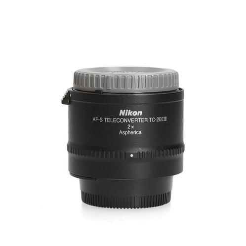 Nikon 2x Teleconverter TC-20E III, Audio, Tv en Foto, Foto | Lenzen en Objectieven, Zo goed als nieuw, Ophalen of Verzenden