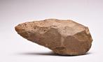 Paleolithic handaxe jasper Handbijl, Antiek en Kunst, Antiek | Overige Antiek