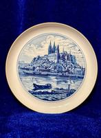 Meissen - Assiette (2) - Porcelaine - 2 assiettes Meissen, Antiek en Kunst