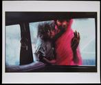 Steve McCurry (1950) - Madre e bambino al finestrino