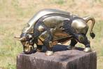 Statue, black bull - 30 cm - Bronze