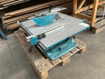 Makita MLT100 Afkortcirkelzaagmachine beschikbaar voor biedingen