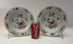 Twee Chinese porseleinen borden 18e eeuw, Qianlong
