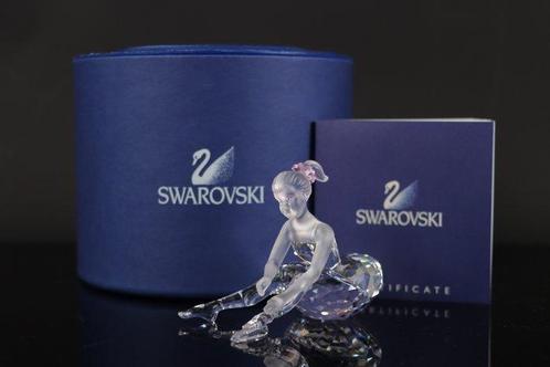 Figuur - Swarovski -  Zittende Jonge ballerina (Boxed +, Antiek en Kunst, Curiosa en Brocante