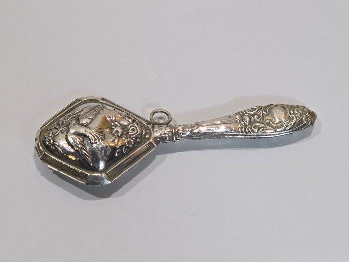 Child Complete Rattle & Napkin Holder - Eetservies - .835, Antiek en Kunst, Antiek | Zilver en Goud