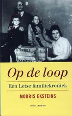 OP DE LOOP 9789053304525 M. Eksteins, Boeken, Verzenden, Zo goed als nieuw, M. Eksteins