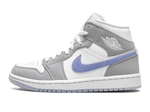 Air Jordan 1 Mid Aluminium Wolf Grey - Maat 37.5 EU, Kleding | Heren, Schoenen, Ophalen of Verzenden