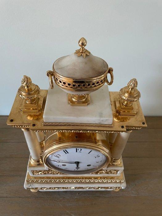 Pendule - Marmer - 1850-1900 - Lodewijk XVI pendule, Antiquités & Art, Antiquités | Horloges
