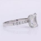 Zonder minimumprijs - Ring Platina - 2.18ct. tw. Diamant