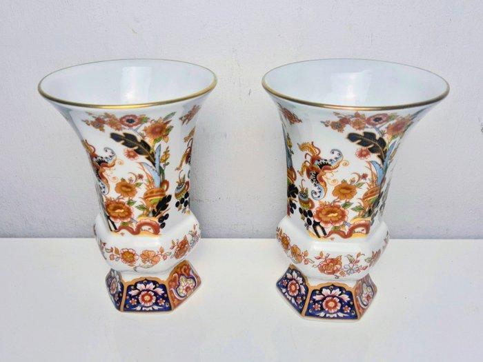 BAREUTHER - Vaas (2) - Kleurrijke Set Vazen - Waldsassen /, Antiek en Kunst, Antiek | Glaswerk en Kristal
