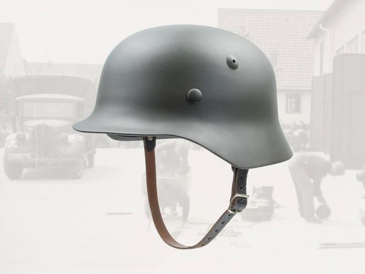 Replica Duitse helm M40 ww2, Collections, Objets militaires | Seconde Guerre mondiale, Enlèvement ou Envoi