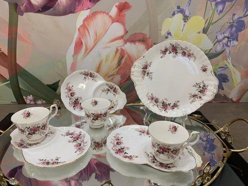 Royal Albert - Service à pâtisserie/gâteau (7) - Rose, Antiek en Kunst, Antiek | Meubels | Tafels