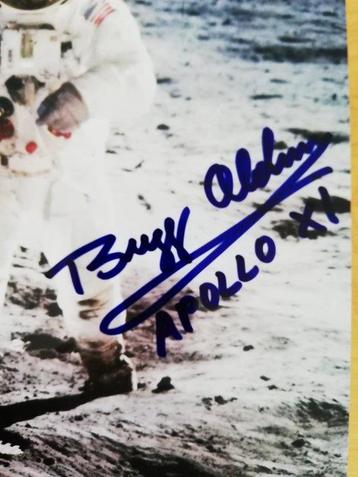 Apollo 11 - Buzz Aldrin Lunar Module Pilot handsigned 8x10