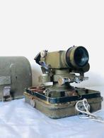 Theodoliet - 1940-1950 - SOM PARIS MG Militaire