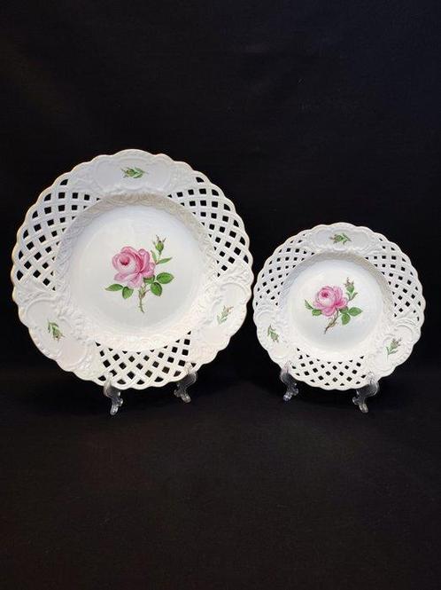 Meissen - Bord (2) - 2er Set Durchbruchteller Flechtrand Ø, Antiek en Kunst, Antiek | Meubels | Tafels