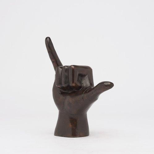 Sculpture, SHAKA / Hang Loose Hand Signal Sculpture in, Antiek en Kunst, Kunst | Designobjecten