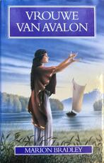 Vrouwe van Avalon / Avalonserie / 3 9789022522196, Verzenden, Gelezen, Marion Zimmer Zimmer Bradley