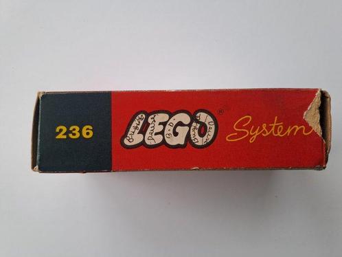 Lego Set - 236 - Classic - Garage with Automatic Door, Kinderen en Baby's, Speelgoed | Duplo en Lego