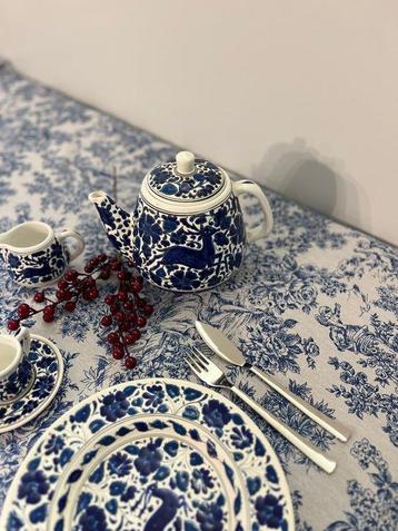 Toile de Jouy tafelkleed voor grote tafels. Franse elegantie
