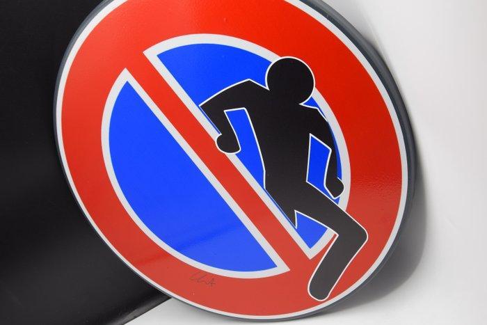 Clet Abraham (1966) - Borderline, Antiek en Kunst, Kunst | Designobjecten