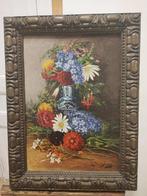 École européenne (XX) - Bodegón de flores realista, Antiquités & Art